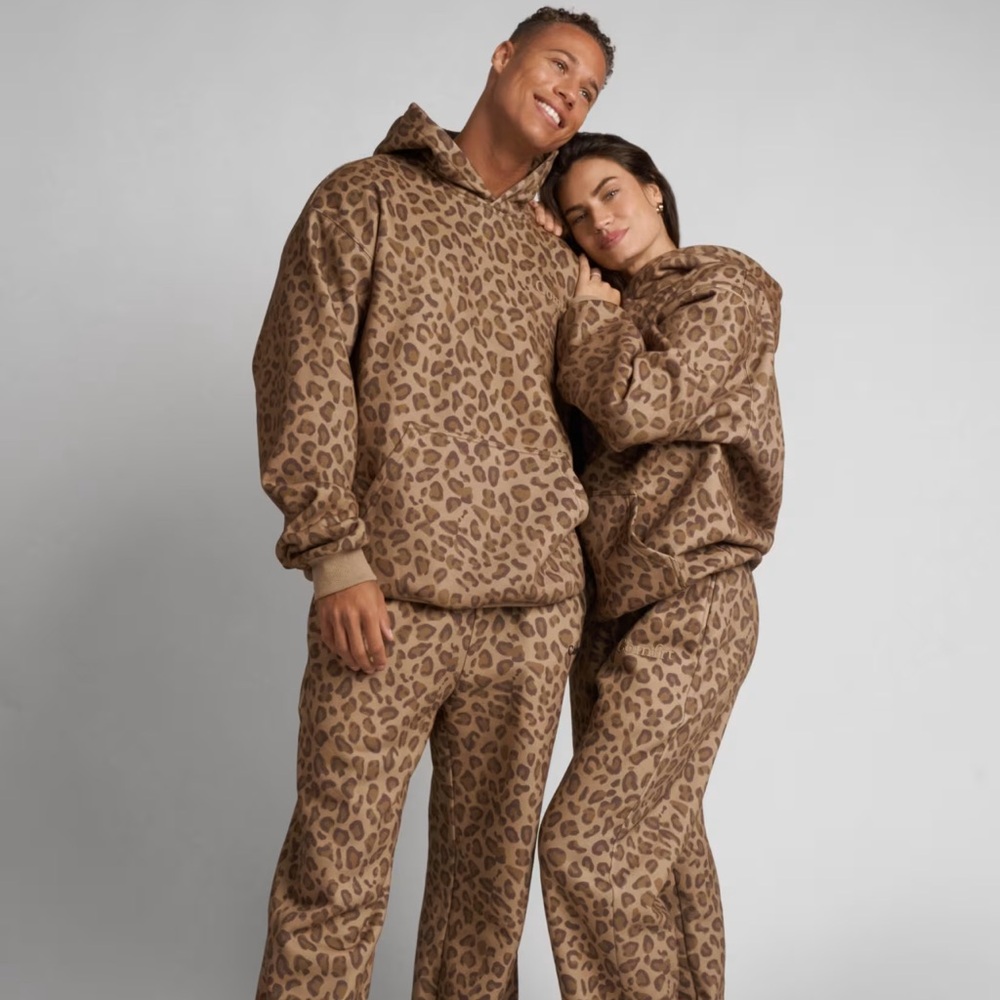 Comfrt Leopard Sweatpants